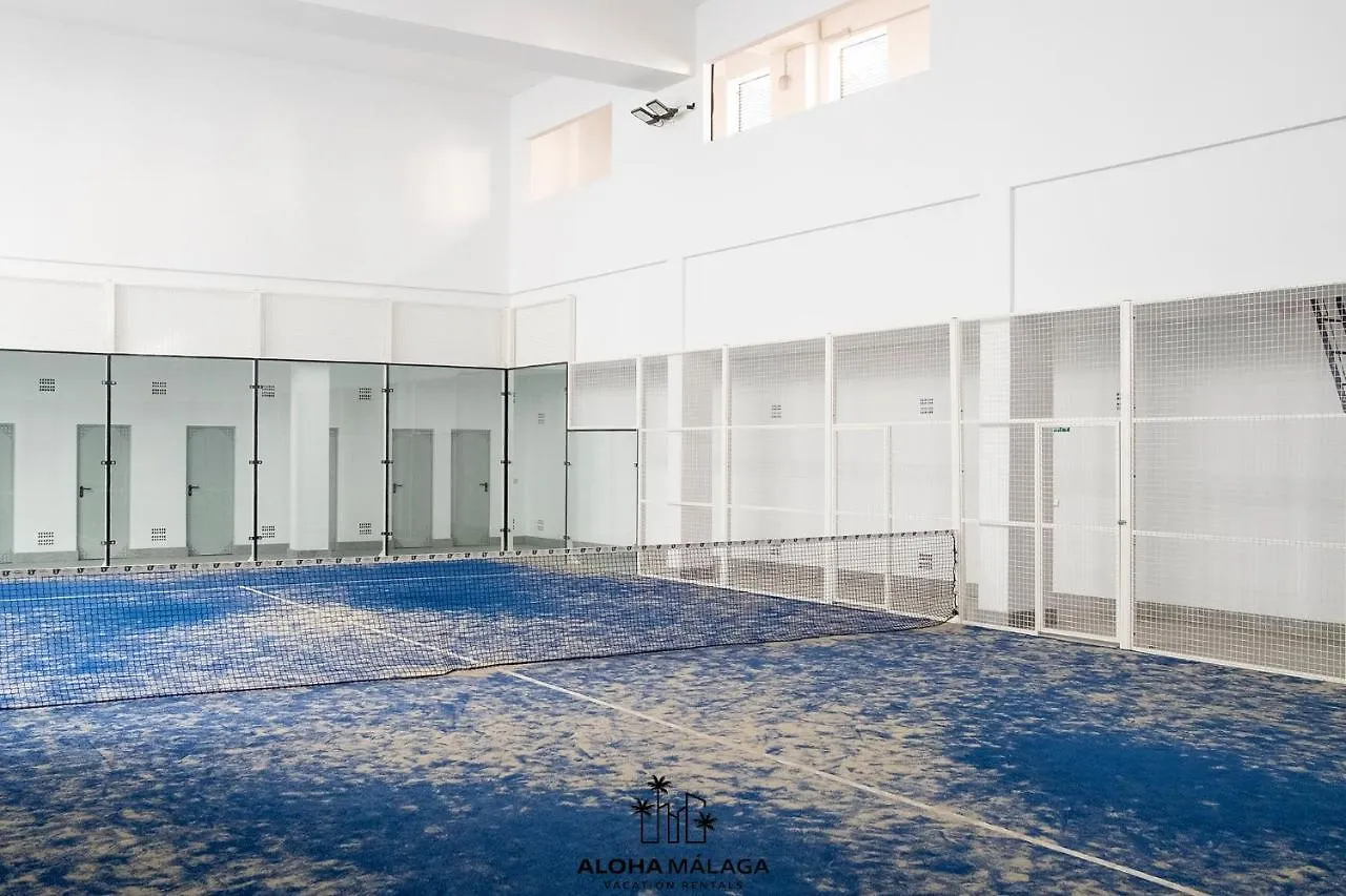 Apartmán Luxury Duplex With Pool And Padel Court In Town Màlaga