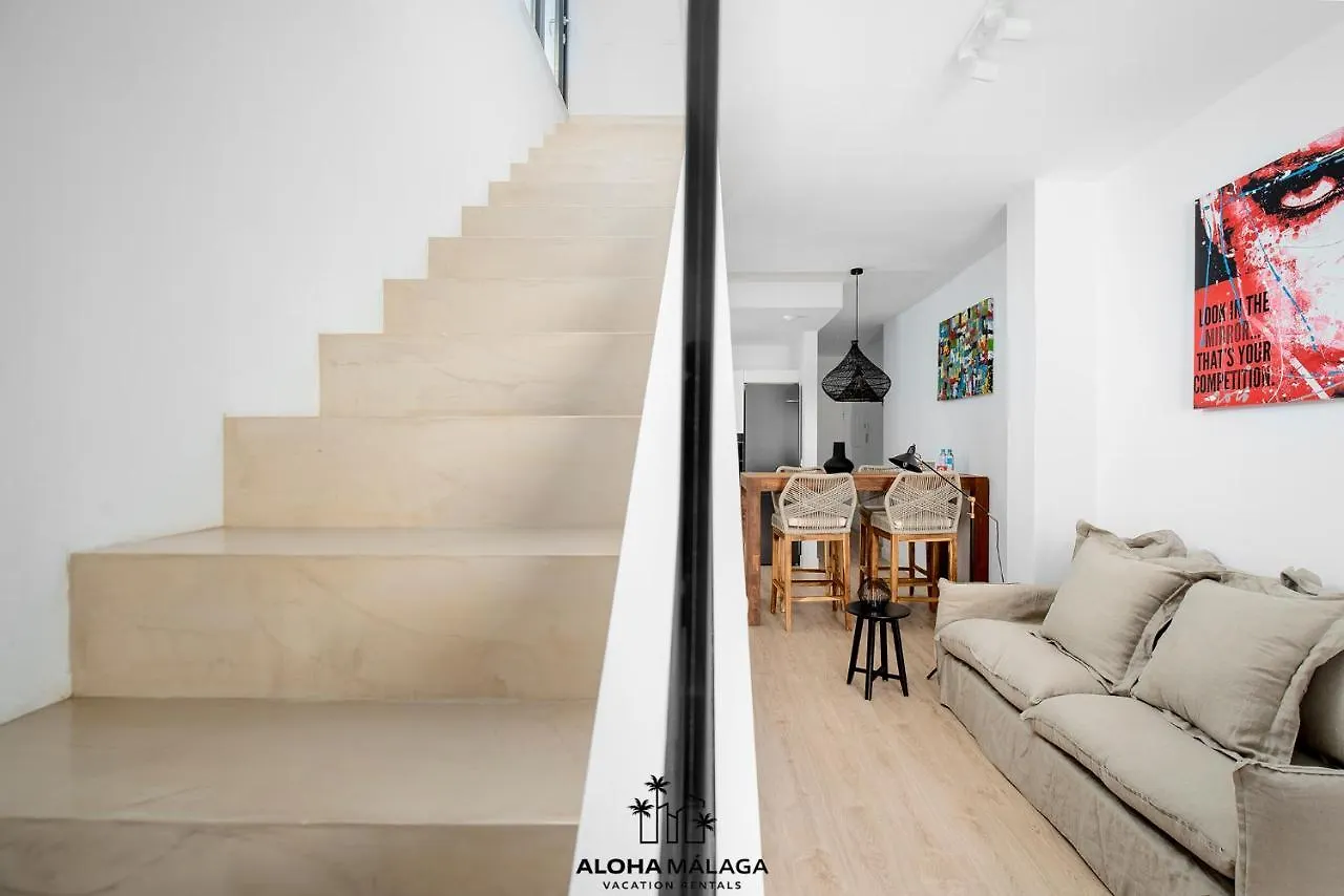 Apartmán Luxury Duplex With Pool And Padel Court In Town Màlaga 0*,
